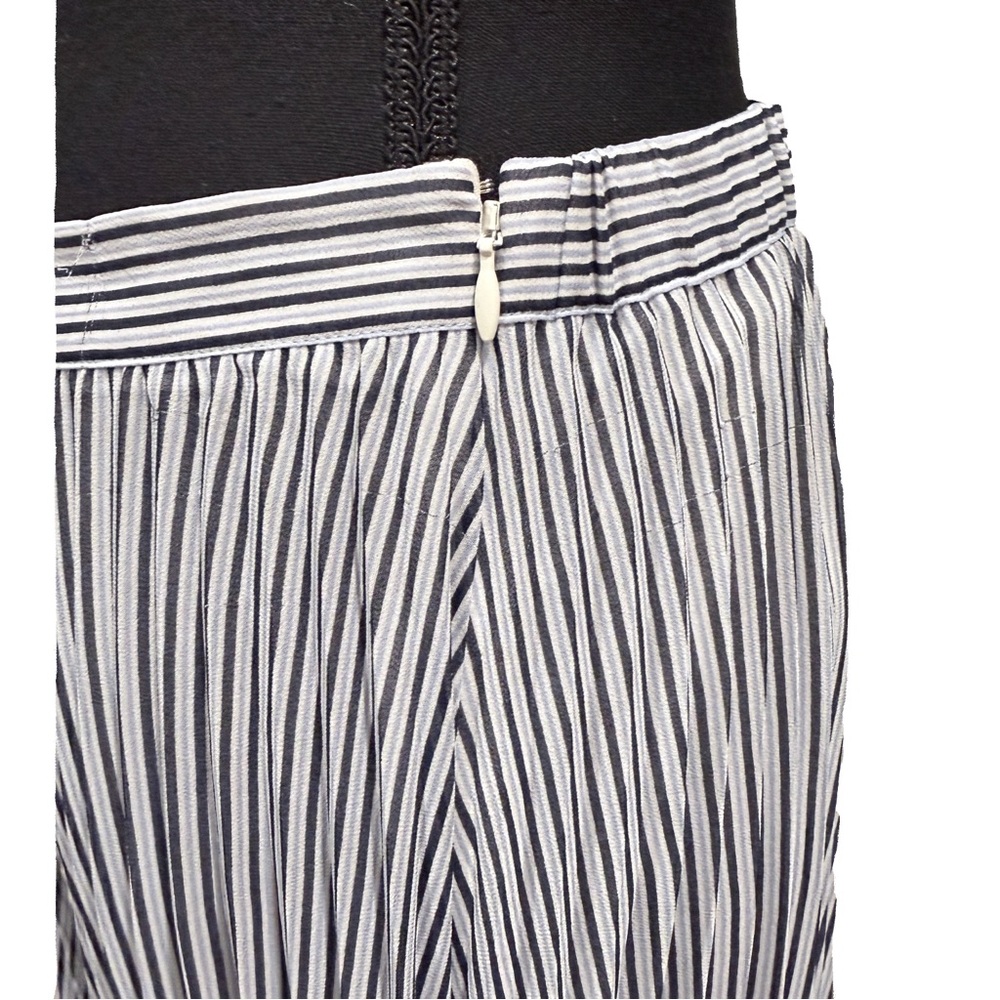 Maeve Anthropologie Pleated Midi Skirt Blue White Stripe M - Picture 5 of 7